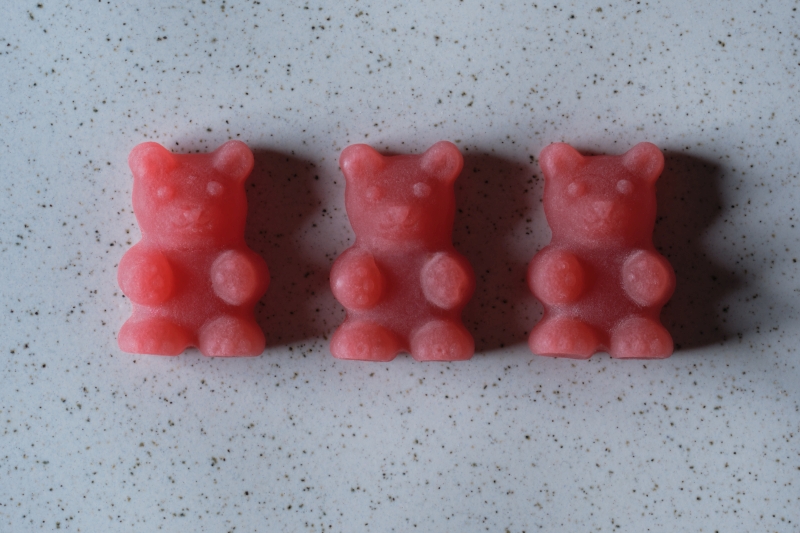 Orsetto del tè alla fragola